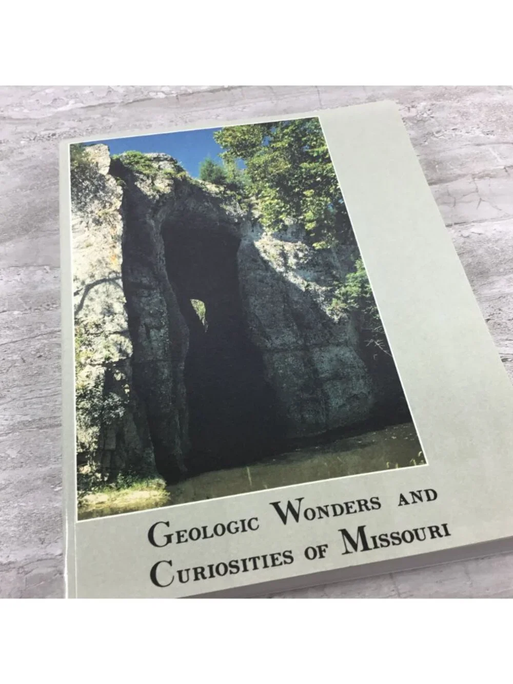 Geologic Wonders And Curiosities Of Missouri 1990 Paperback